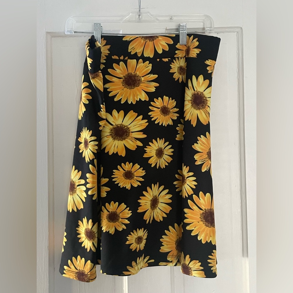 Hype Black and Yellow Floral A-Line Skirt